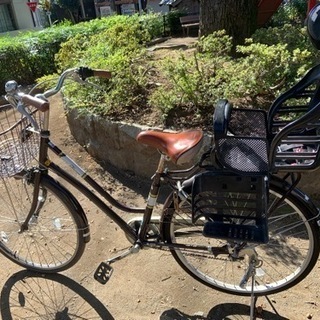 中古自転車　前カゴ、チャイルドシート付き　26インチ　二人乗り自...