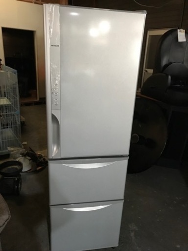 取引場所　南観音　2110-510  HITACHI/日立　 R-K320EV(s)型　日立ノンフロン冷凍冷蔵庫