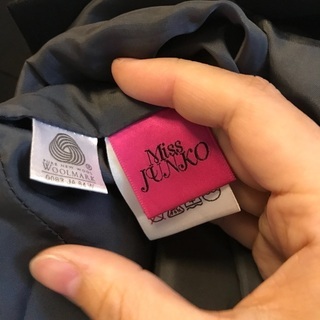 中古スーツの画像