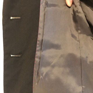 中古スーツの画像