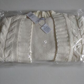 ☆新品未使用　デイライルノアール　ホワイトカーディガン