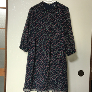 可愛い　袖7部　ワンピース　ユニクロ