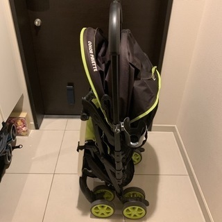 GRACOのベビーカーの画像