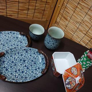 【💮決まりました】未峰和モダン唐草模様ペア皿&湯呑と有田焼漬物入れの画像