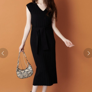 ☆新品未使用　デイライルノアール　３wayワンピースBLACK