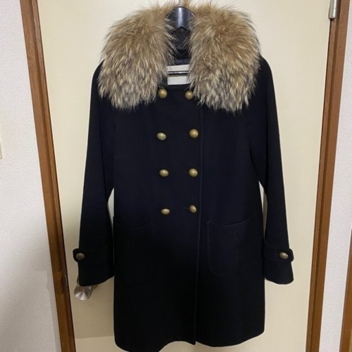ファー付き冬物コート