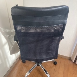 オフィスチェアの画像