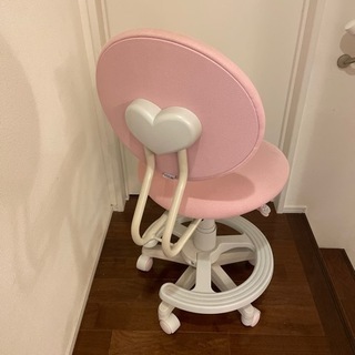 子供用　勉強机のイス　差し上げますの画像