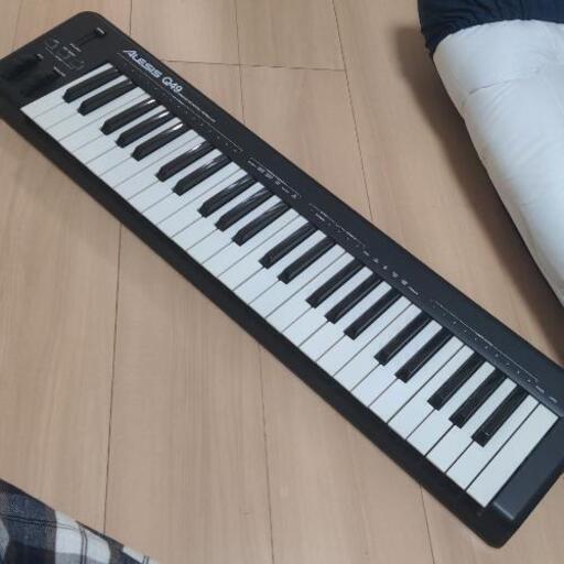 ALESIS Q49 MIDIキーボードコントローラー