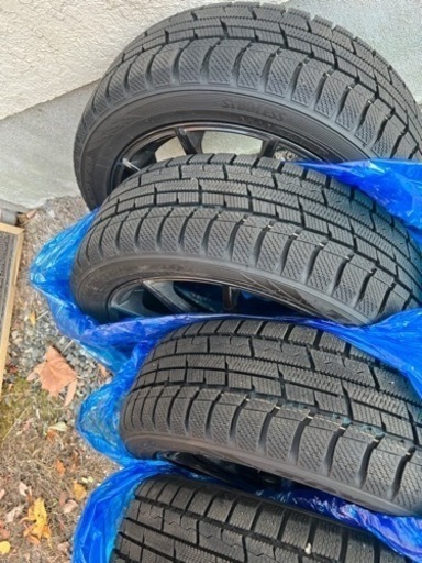 超美品　15インチ　スタッドレスタイヤ　4本