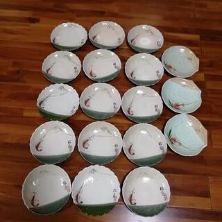 小皿18皿、譲りますの画像