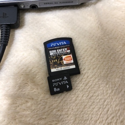 PS vita PCH-1000