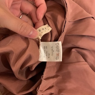 くすみピンク スカートの画像