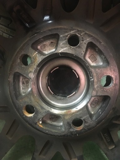 ロクサーニ　　19インチ　235/35 ZR19 91W