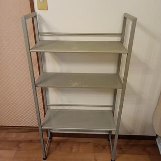 軽くて丈夫なスチールラックの画像