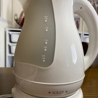 新品未使用電気ケトル