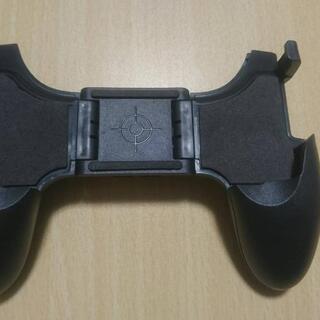 美品 スマホ用ゲームハンドル‼️の画像