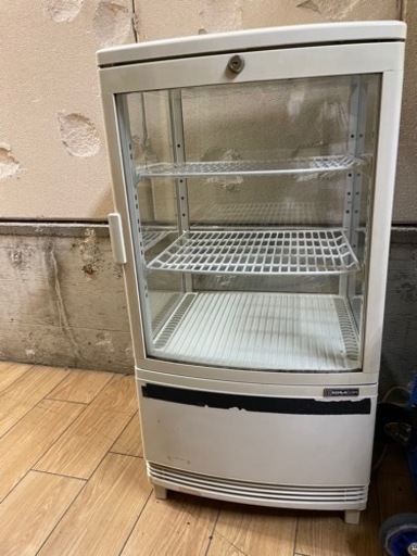 冷蔵ショーケース1