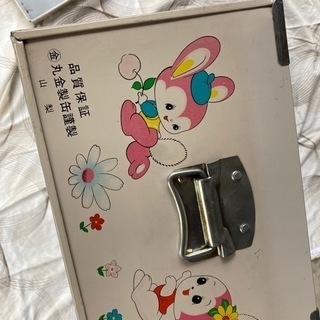 金丸製缶謹製　昭和レトロ　ブリキ衣装ケース　バンビ　ウサギ柄　ジャンク品の画像