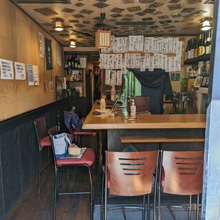 【週２✕3h】 野洲の駅チカ居酒屋で 《ホールスタッフ》を募集☆\経験・年齢・柔軟ｼﾌﾄでしゅふさん応援♪３０～４０代活躍中マイカー通勤可の画像