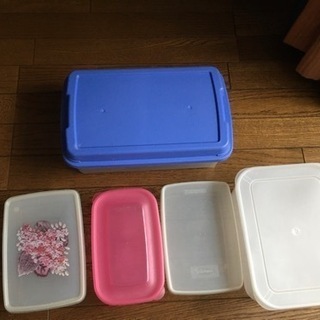 タッパ