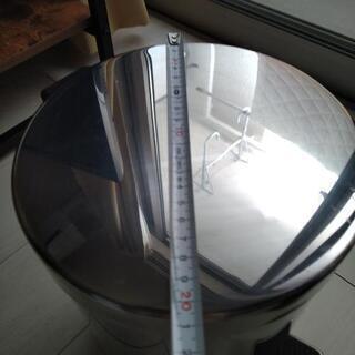 ステンレススチールの画像