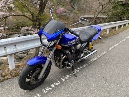 ヤマハ　xjr1300  車検4年5月