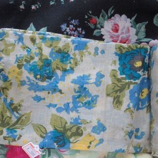 受託販売専門のリサイクルショップ　MOTTAINAI　大田区　★★ショール★★　多数取り揃え の画像