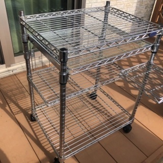 【値下げしました】メタルラックの画像