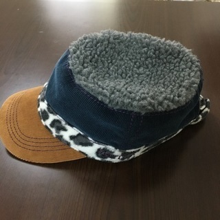 山ガール　帽子