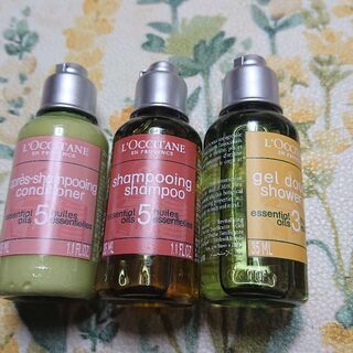 シャンプー・コンディショナー・シャワージェル(ロクシタン)