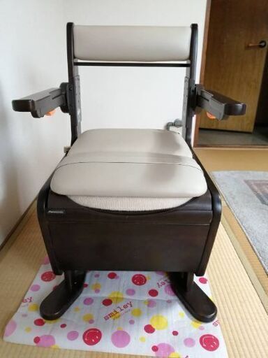 Panasonic  家具調ポータブルトイレ