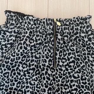 ルビーリベット　レオパード　スカートの画像
