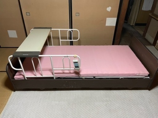 電動介護ベッド