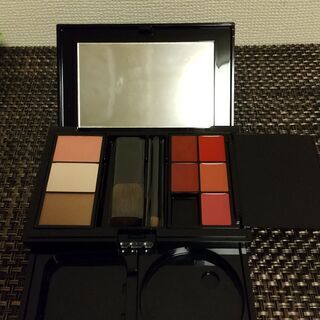 未使用　資生堂 ル・サックドルネ メイクパレットの画像