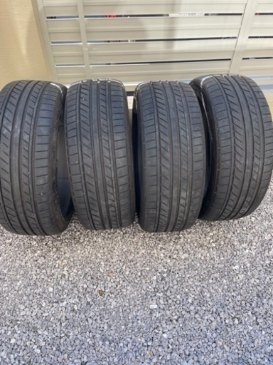 245/40R20 グッドイヤー イーグルイズエグゼ