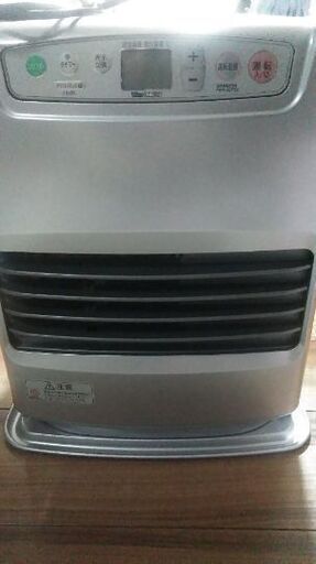 ダイニチ　ブルーヒーター　11年製。