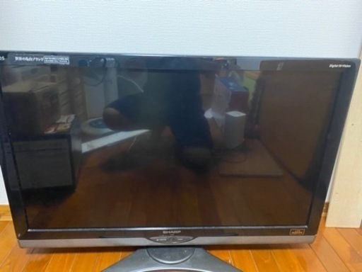 AQUOS 40型　テレビ