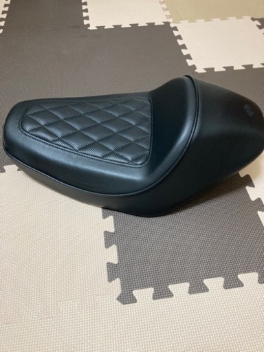 ハーレー　スポーツスター　XL 純正シート