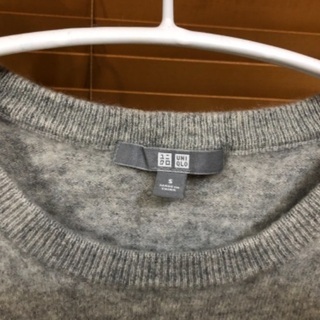 カシミヤ100%　UNIQLO　ユニクロの画像