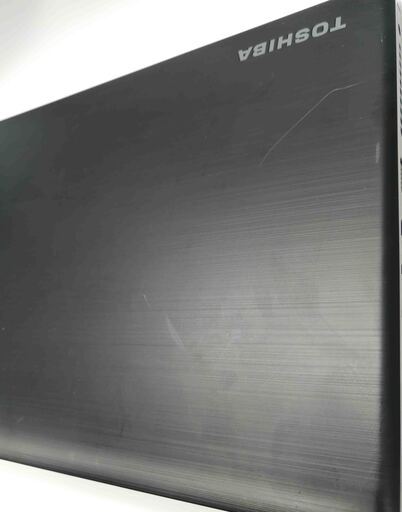 東芝ノートパソコン i3（中古）、8GBのメモリ、SSD256GB、15.6画面、Intel UHD Graphics 620、Win