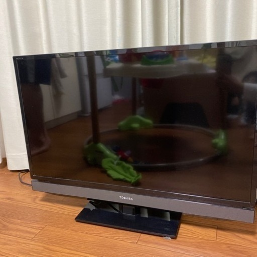 【お引き取り決まりました！！】TOSHIBA  REGZA  32型　　12年製