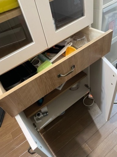 ニトリ 食器棚