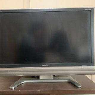 シャープ37インチ液晶TV　