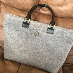トリーバーチ☆グレー色ハンドバッグ