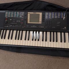 YAMAHA　電子キーボード
