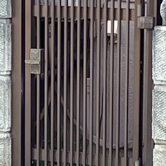 門扉を探しています。
