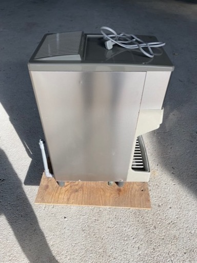 ホシザキ全自動製氷機