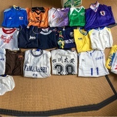 いろんなユニフォーム❣️300円〜500円の画像