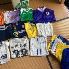 いろんなユニフォーム❣️300円〜500円の画像